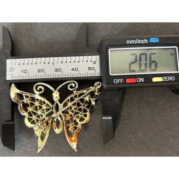 Gold Tone Butterfly Crystal Pink Purple Pin Brooch Vintage - Picture 3 of 4